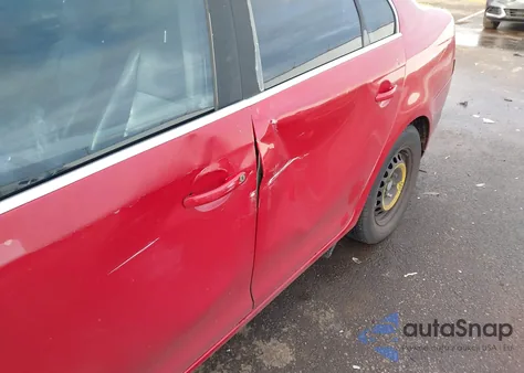 2007 Volkswagen Jetta 2.5 from USA, damaged, VIN 3VWSF71K07M019376